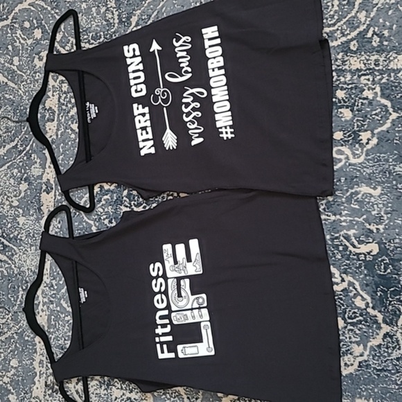 2 NWT Printed Tanks - Picture 1 of 3